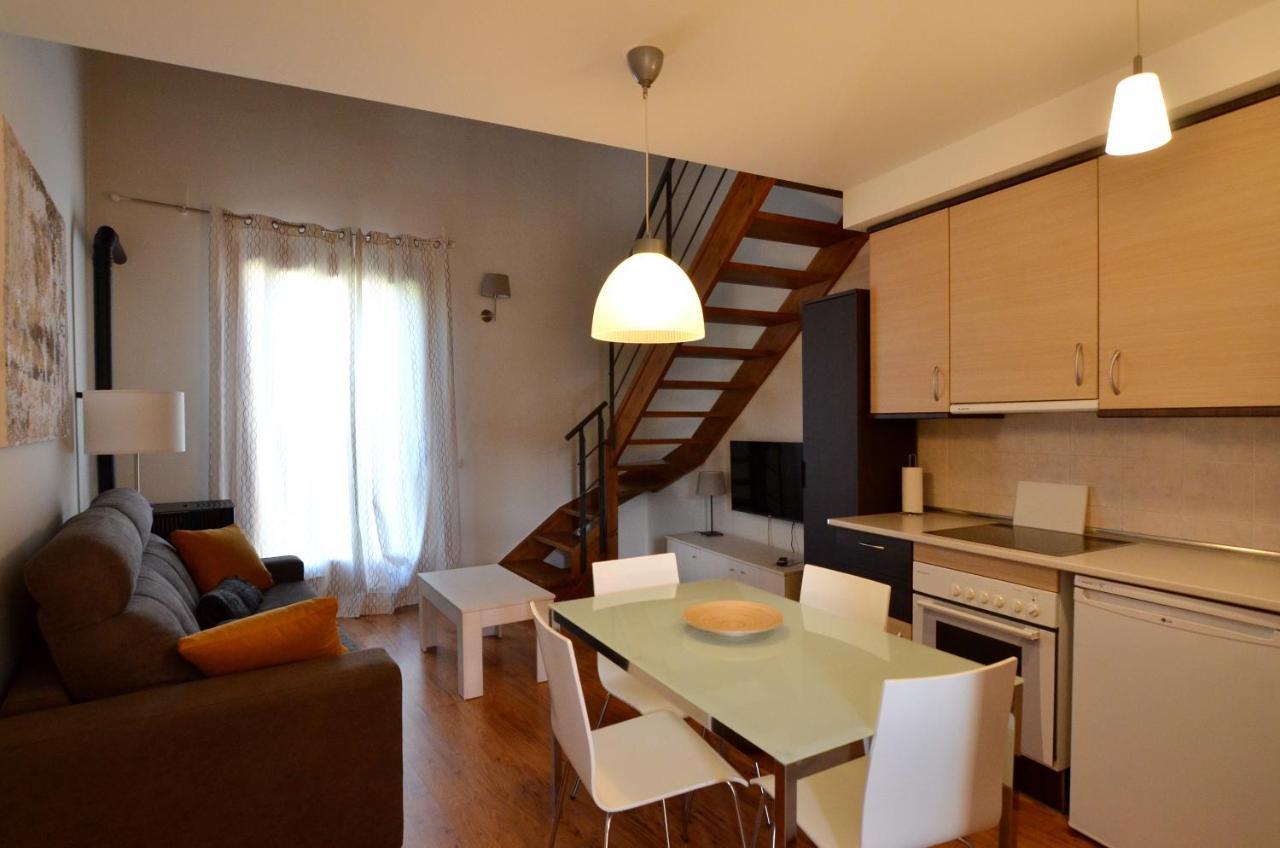 Apartamentos Ordesa Infinita Asin de Broto Ngoại thất bức ảnh